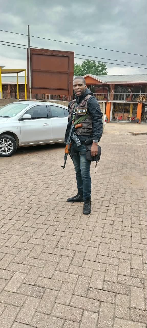 Armed guarding at a retail strip