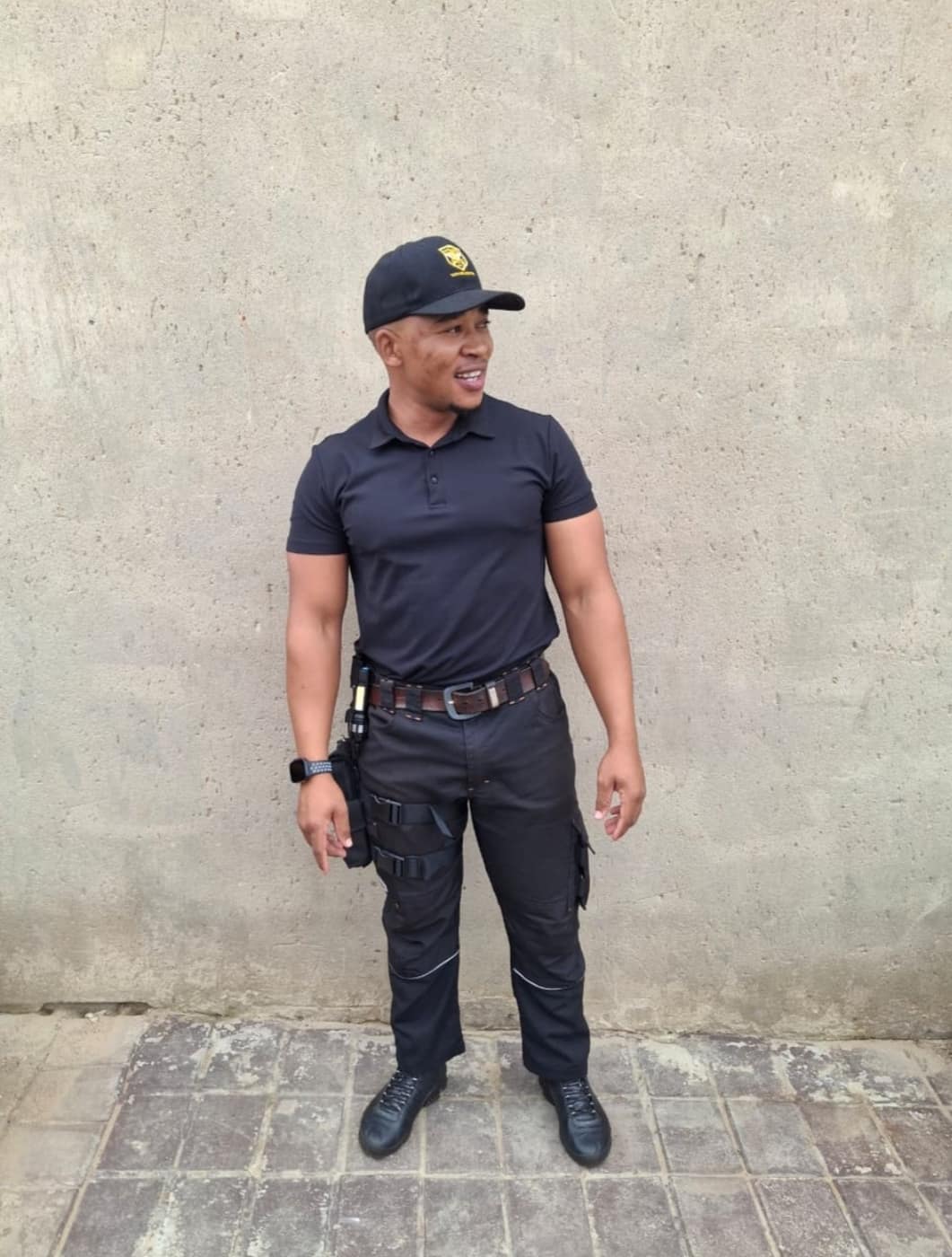 TT Crimeshield officer in company uniform