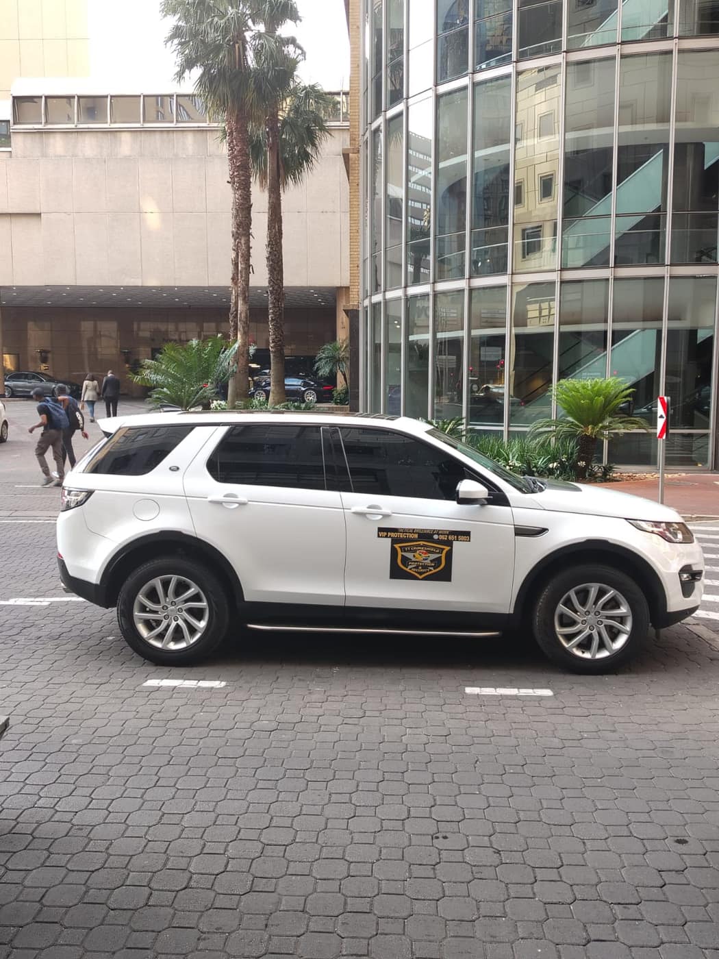 Branded Land Rover Discovery on city patrol