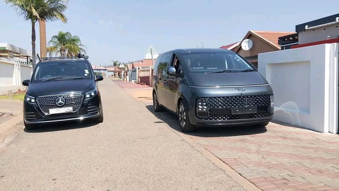 Mercedes-Benz V-Class and Staria ready for a joint movement