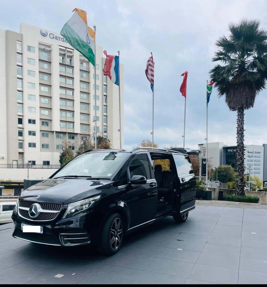 V-Class on executive standby at a hotel